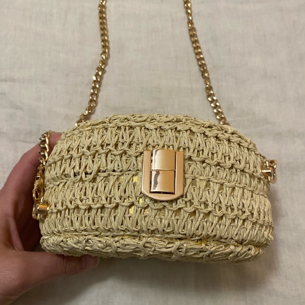 Haute Hippie Round Raffia Gold Chain Crossbody - Picture 4 of 6